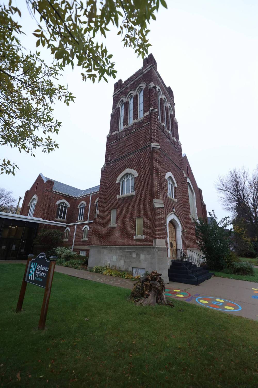 Brandon's historic First Presbyterian Church at 339 12th St., as seen on a cool and rainy Friday morning. The congregation is celebrating 100 years of community worship this year. (Matt Goerzen/The Brandon Sun)