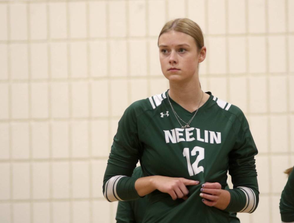 Elli Pomehichuk and the Neelin Spartans varsity girls are set to host the Spartan Dig volleyball tournament on Friday and Saturday. (Thomas Friesen/The Brandon Sun)