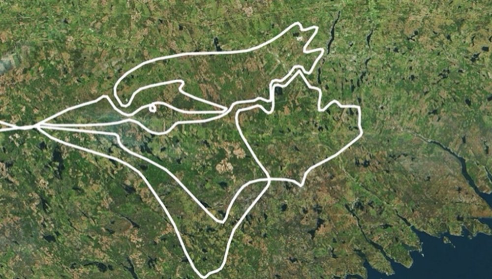 Halifax pilot Dimitri Neonakis showed his Blue Jays pride during the American League Championship Series by sketching the team’s logo across the sky using his flight path, shown in this screengrab from his Facebook account, on Friday, Oct. 17, 2025. THE CANADIAN PRESS/Handout - Facebook, Dimitri Neonakis (Mandatory Credit)