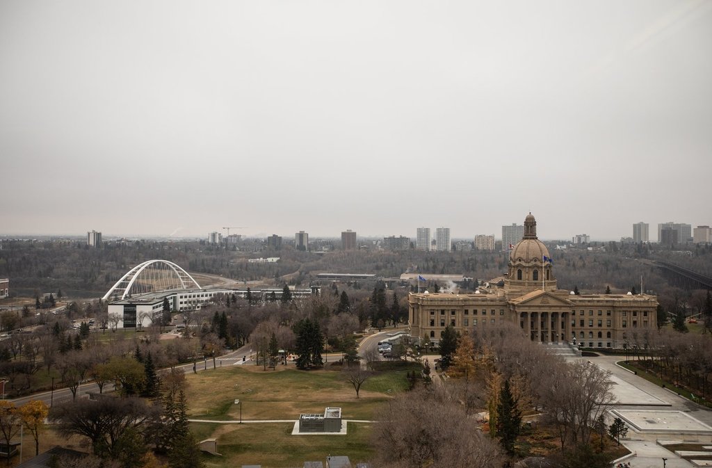 Alberta legislature set to return with throne speech as teachers strike goes on