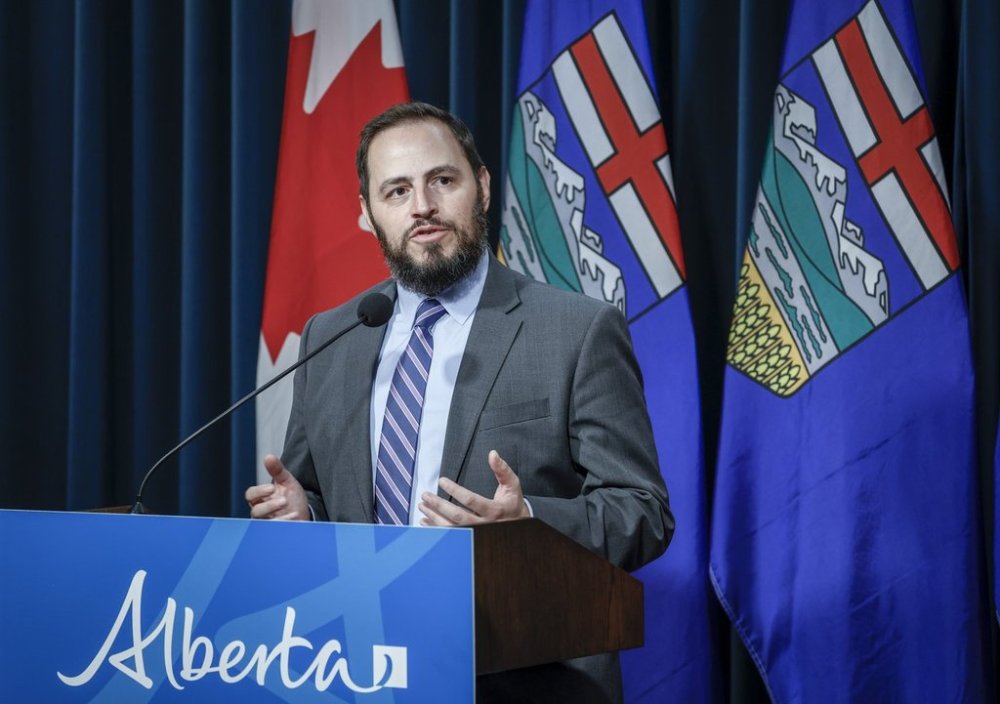 Alberta Education Minister Demetrios Nicolaides provides an update on teacher bargaining in Calgary, on Friday, Oct. 17, 2025. THE CANADIAN PRESS/Jeff McIntosh