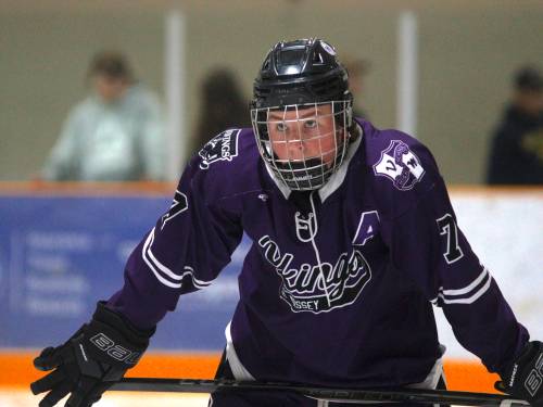 Vincent Massey Vikings winger Cole Adams has four points through his first five games of action in the Westman High School Hockey League. (Massimo De Luca-Taronno/The Brandon Sun)