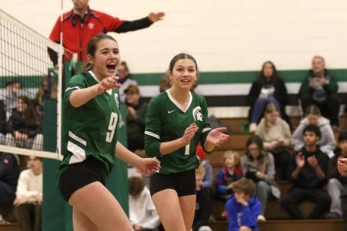 J.J. Pinard, left, Josee Martine and the Neelin Spartans begin AAA junior varsity girls volleyball provincials in Swan River today. (Thomas Friesen/The Brandon Sun)