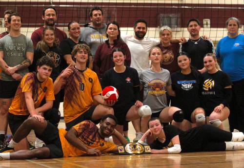 Crocus Plains Regional Secondary School staff and students celebrate after the second annual volleyball buyout event on Friday. (Massimo De Luca-Taronno/The Brandon Sun)
