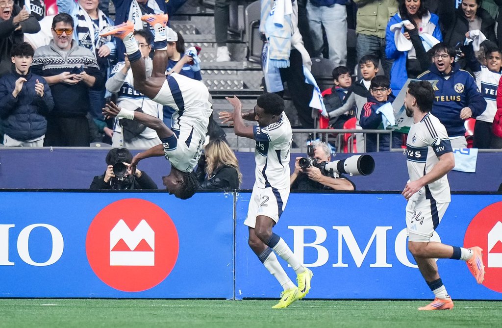Vancouver Whitecaps rally, beat LAFC in penalties to win conference semifinal