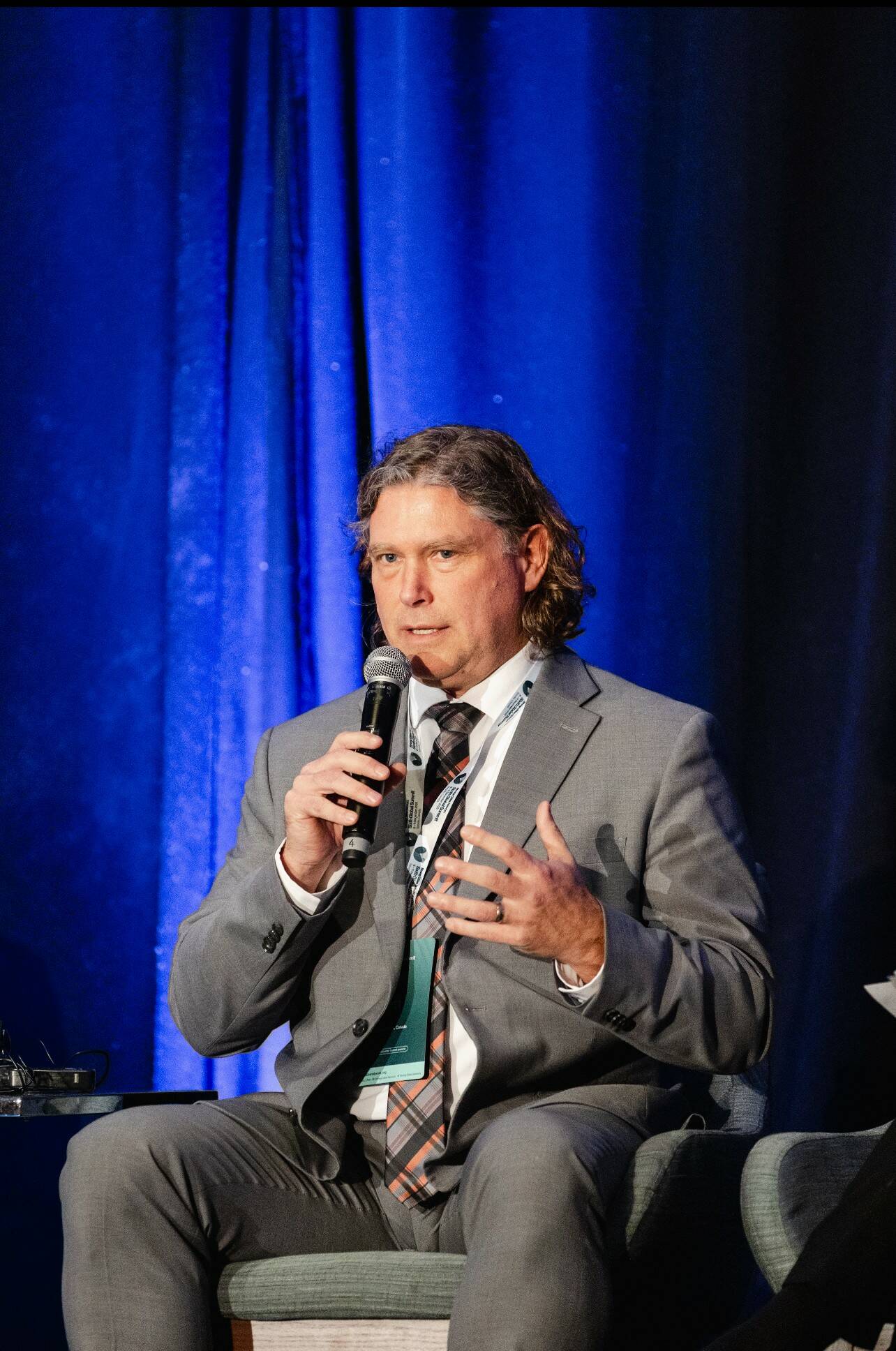 Mayor speaks at online harms summit