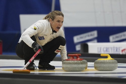Switzerland's skip Silvana Tirinzoni calls the sweep during the gold medal match against Canada at the World Women's Curling Championship in Uijeongbu, South Korea, Sunday, March 23, 2025. (AP Photo/Lee Jin-man)