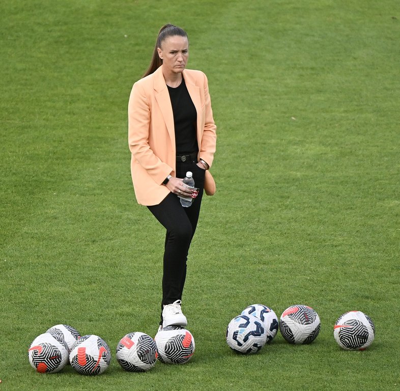 Canadian women fall again in FIFA world rankings, closing out the year at No. 10