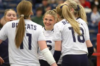 Brandon University Bobcats Brynn Wildeboer (6) reacts after a kill against the Trinity Western Spartans during their Canada West women&rsquo;s volleyball match at the Healthy Living Centre on Saturday. The rookie was on track for a career-high in kills as the match ended after deadline. (Thomas Friesen/The Brandon Sun)