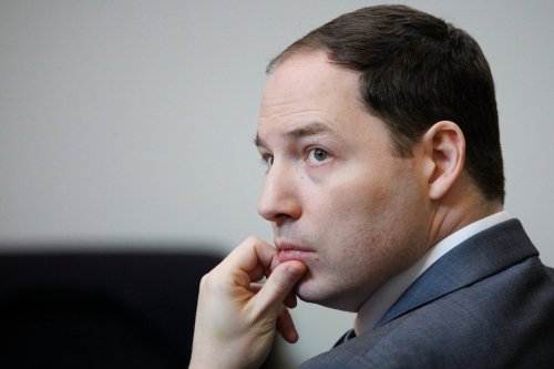 Brendan Banfield looks on during the double murder trial for Brendan Banfield in Fairfax County Circuit Court, Wednesday, Jan. 14, 2026, in Fairfax, Va. (AP Photo/Tom Brenner, Pool)