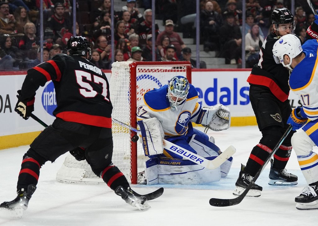 Ottawa Senators agree to one-year contract with veteran goaltender James Reimer