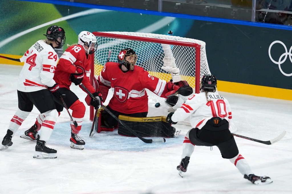 Spooner makes her mark as 13th forward on Canada’s Olympic women’s hockey team