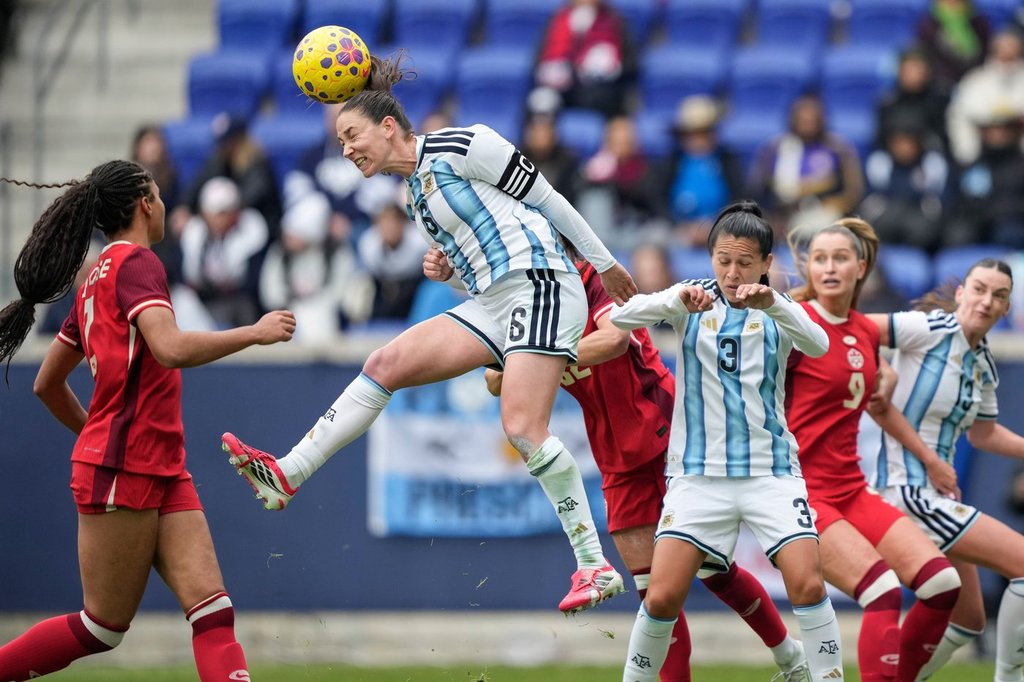 Sheridan stars as Canada downs Argentina in penalty shootout at SheBelieves Cup
