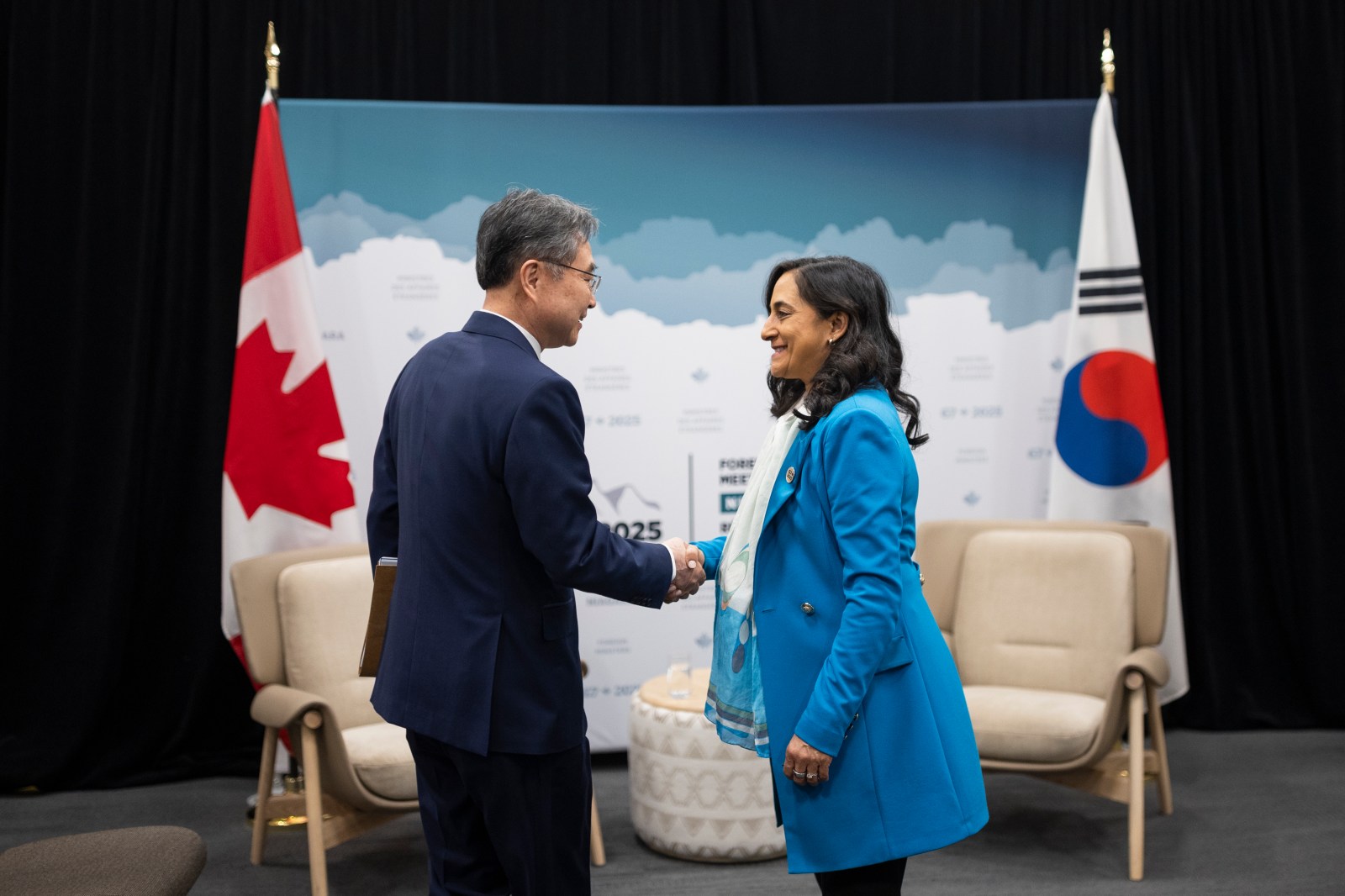 Canada and South Korea set to sign a defence agreement today