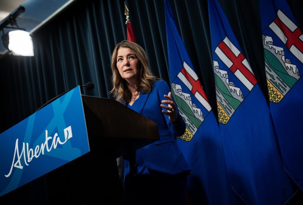 Alberta’s premier says conflict in Iran underscores need for new Canadian pipeline