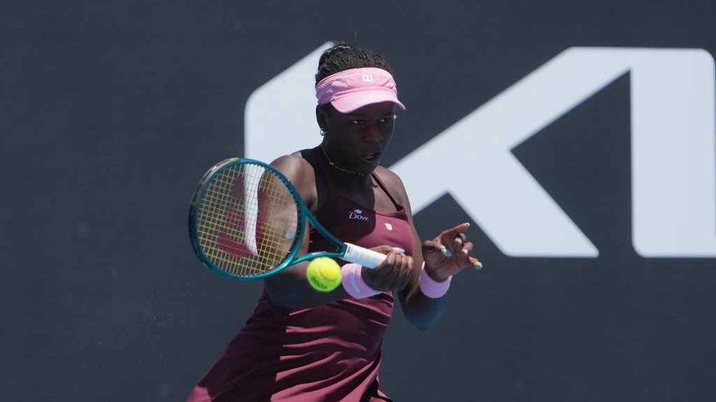 Canada’s Victoria Mboko upsets Elena Rybakina to reach Qatar Open semifinals