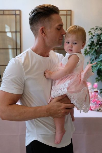 Curtis Wright with his daughter pictured in this undated photo. Curtis a Canadian spent months in ICE detention after being arrested by Immigration and Customs Enforcement agents in Texas, even though he's lived in the United States for nearly 30 years. THE CANADIAN PRESS/Handout - Kayla Thomsen (Mandatory Credit)