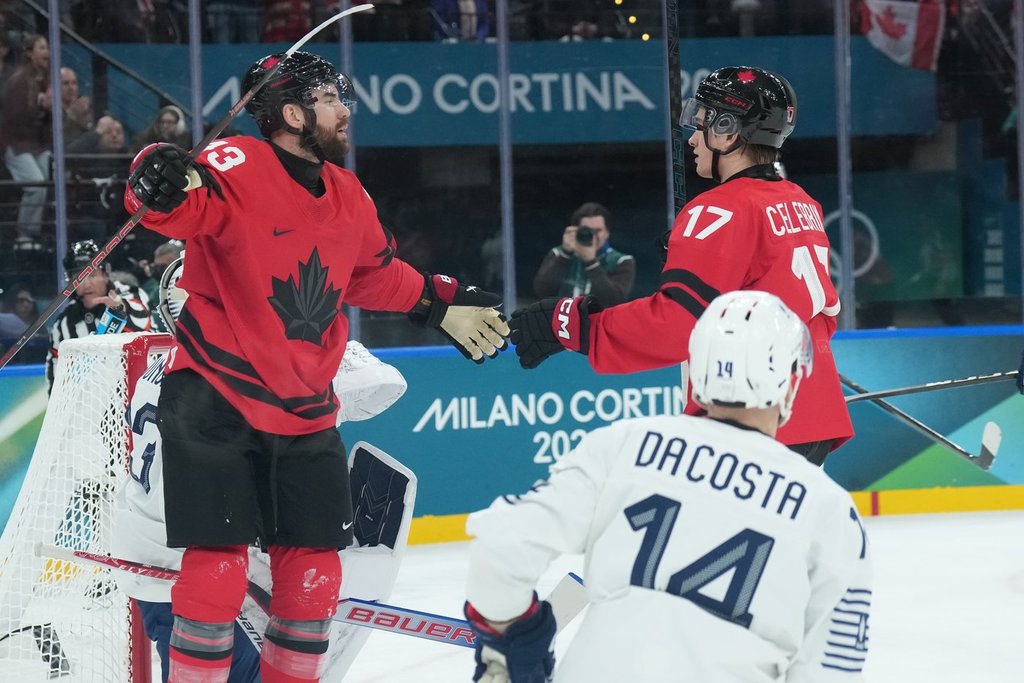 Canada beats France 10-2 in men’s hockey preliminary round