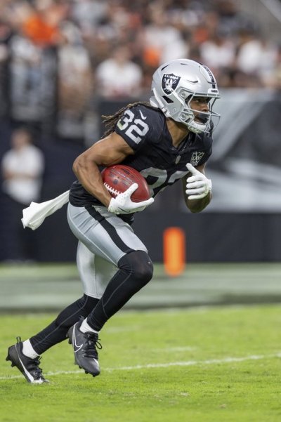 Las Vegas Raiders wide receiver Tyreik McAllister (32) returns a kickoff against the Cleveland Browns in an NFL football game, Sunday, Sept. 29, 2024, in Las Vegas, Nev. Raiders defeated the Browns 20-16. (AP Photo/Jeff Lewis)