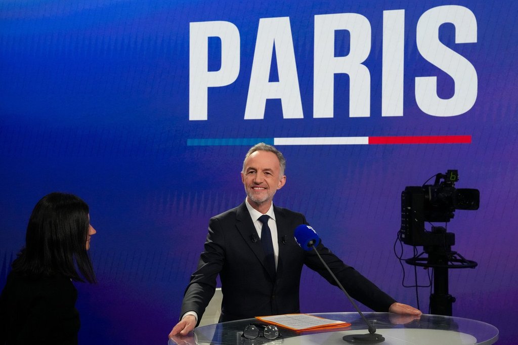 Socialist Grégoire becomes Paris mayor as the far right wins Nice in key municipal elections