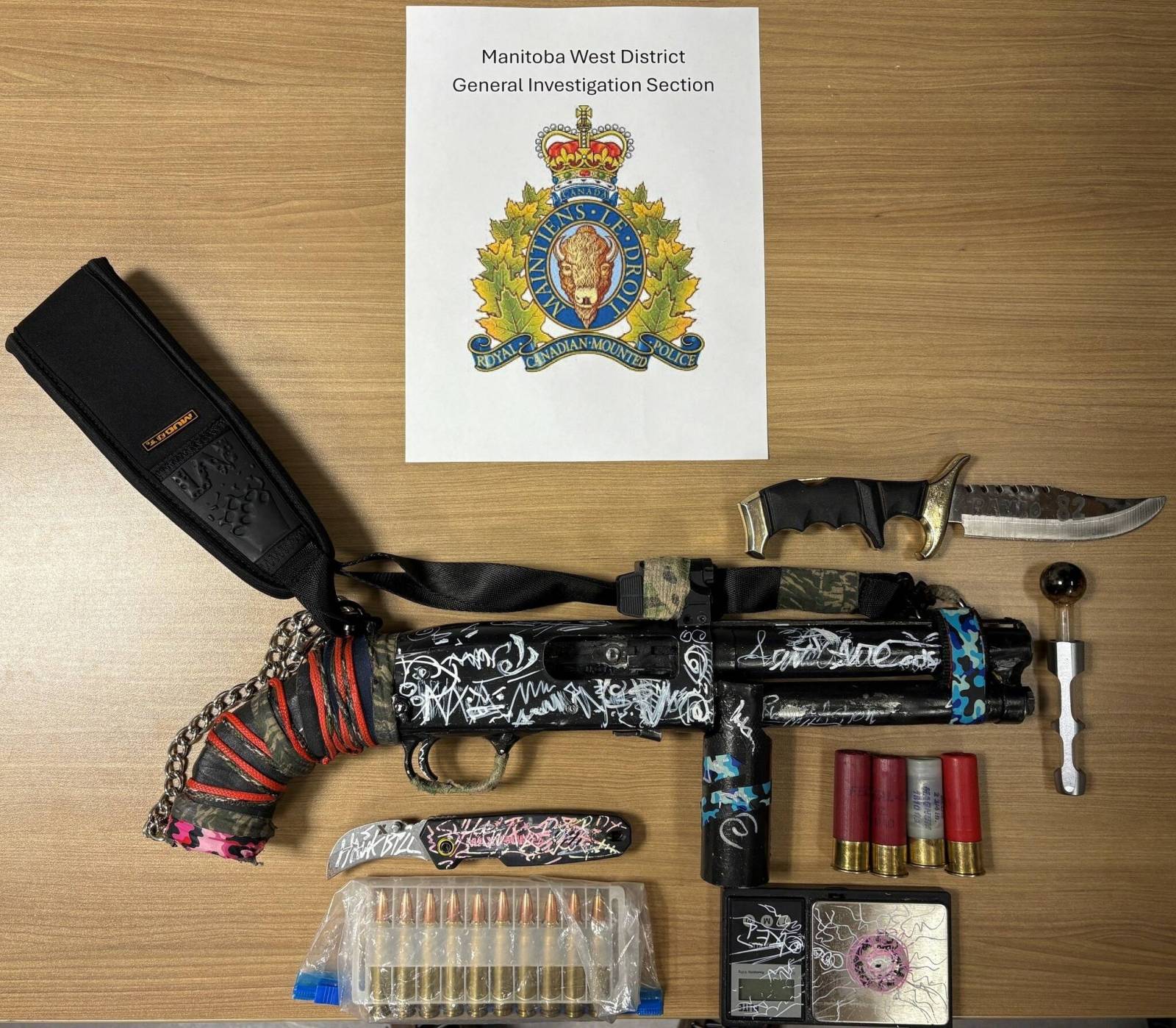 Dauphin man charged with resisting arrest, weapon offences – Brandon Sun