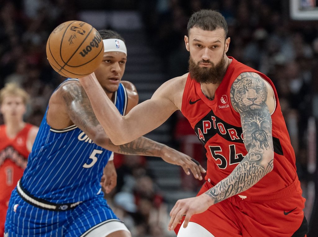 Toronto Raptors go on historic 31-0 run in 139-87 rout of Orlando Magic