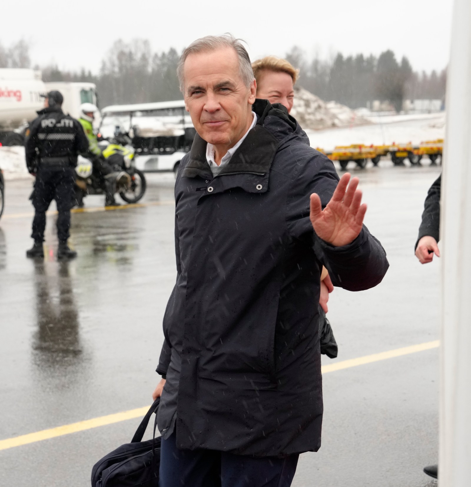 CP NewsAlert: Carney says Canada will maintain Russia sanctions as U.S. pauses on oil