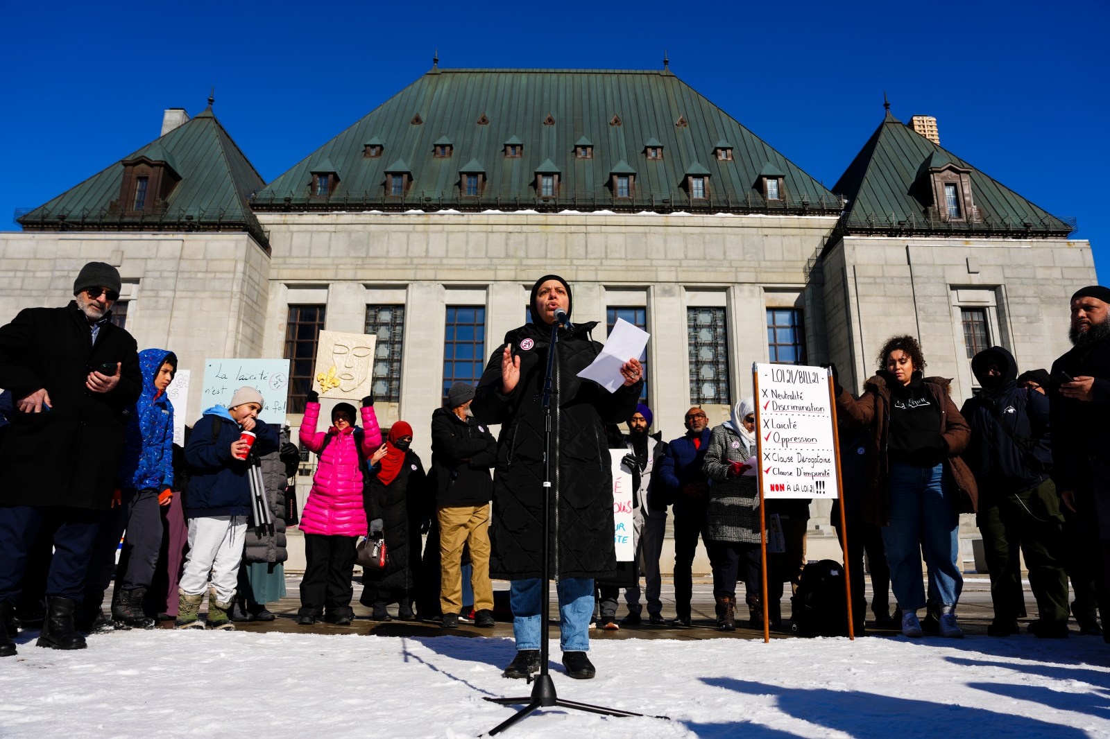 Lawyers for Quebec government tell Supreme Court that Bill 21 is legitimate