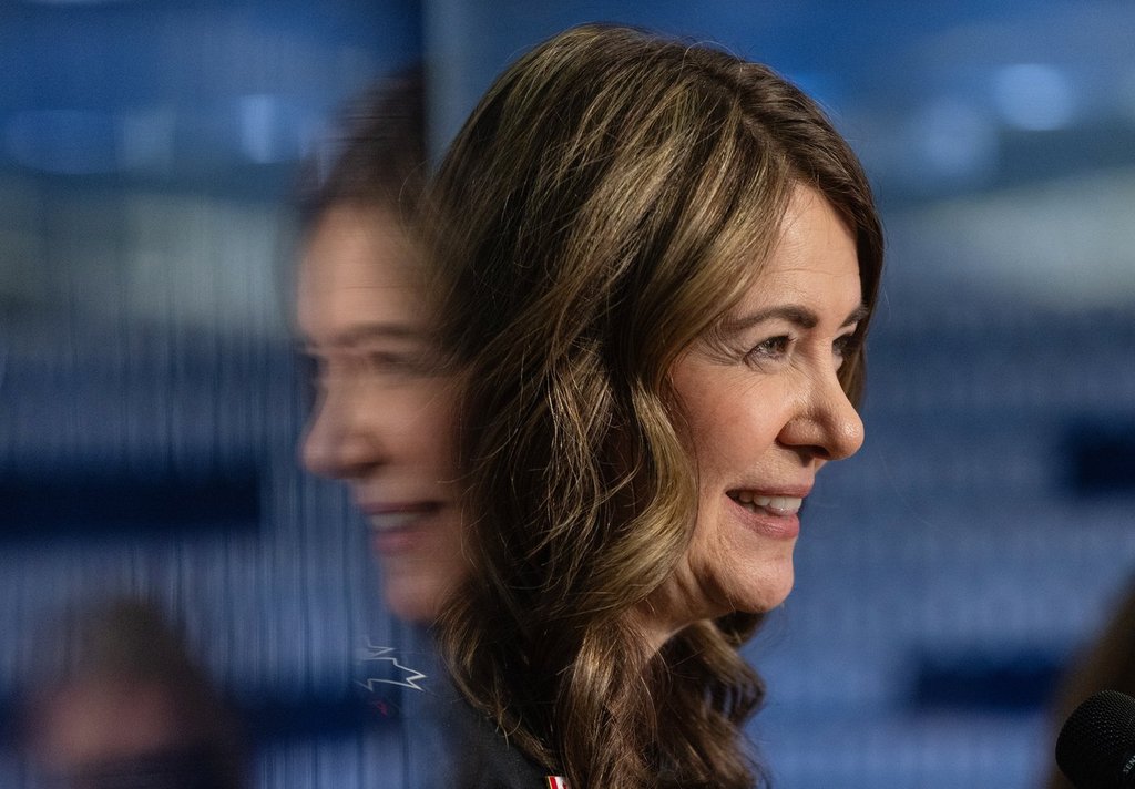 Alberta’s Smith hopes to balance budget even with moderate oil prices