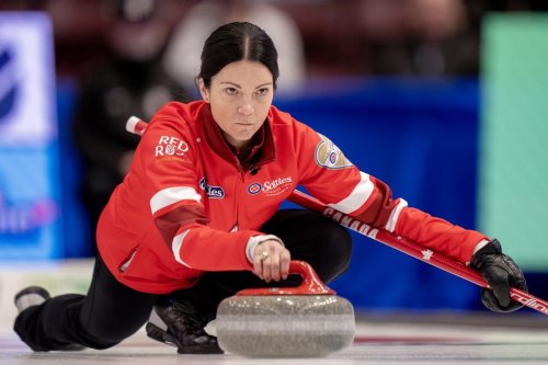 Team Canada skip Kerri Einarson delivers a rock during Scotties Tournament of Hearts finals curling action in Mississauga, Ont., Sunday, Feb. 1, 2026. THE CANADIAN PRESS/Frank Gunn