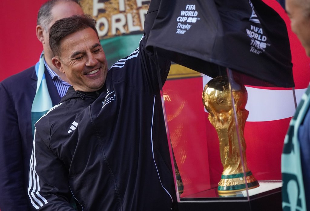Canada-wide World Cup trophy tour begins with unveiling in Vancouver