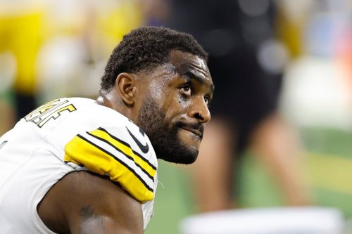 FILE - Pittsburgh Steelers' DK Metcalf sits on the bench during the second half of an NFL football game against the Detroit Lions, Sunday, Dec. 21, 2025, in Detroit. (AP Photo/Rey Del Rio, File)