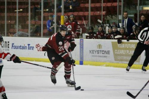 Calgary&rsquo;s Austin Osiowy collected five goals and 15 points through 27 Manitoba Junior Hockey League games with the Virden Oil Capitals. He also notched three goals and 10 points to help Virden reach the Turnbull Cup final during its post-season run. (Submitted)