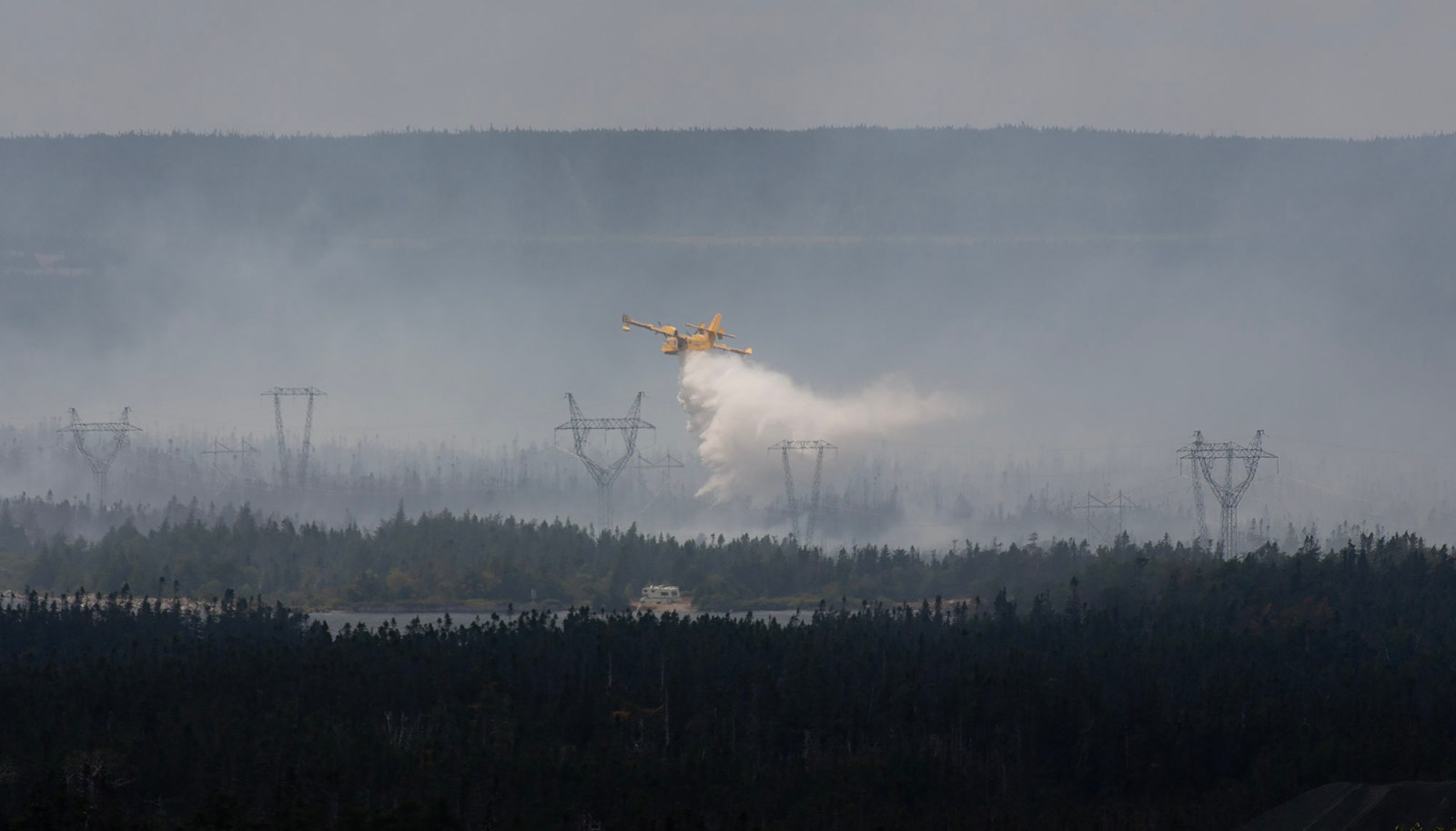 Ottawa braces for 2026 wildfire season by leasing 10 new firefighting aircraft