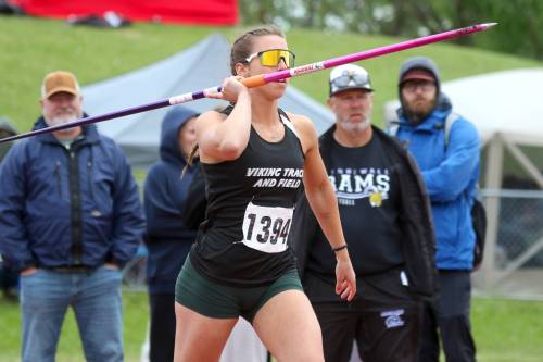 Vincent Massey's Caitlan Nickel finished fourth in the varsity girls' javelin at track and field provincials on Saturday, throwing 31.74 metres. (Thomas Friesen/The Brandon Sun)