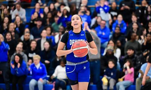 Dawson College guard Aya El Ouali is transferring to the Brandon University women&rsquo;s basketball team for the 2026-27 Canada West season. (Photo courtesy James Paddle-Grant)