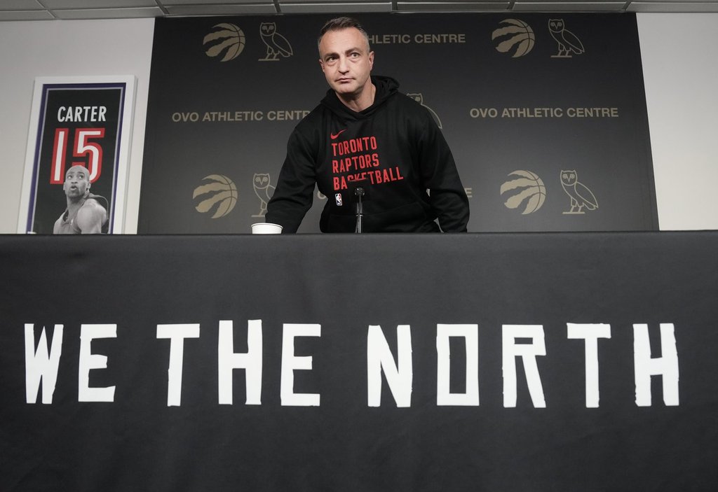 Toronto Raptors sign head coach Rajakovic to multi-year extension