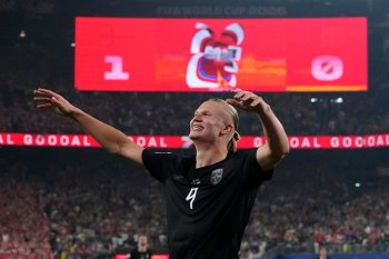 Norway's Erling Haaland celebrates after scoring his side's second goal against Senegalduring the World Cup Group I soccer match in East Rutherford, N.J., near New York, Monday, June 22, 2026. (AP Photo/Frank Franklin II)