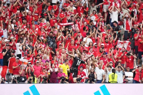 Canada's Jacob Shaffelburg (14) celebrates his goal against Qatar during the second half of a World Cup Group B soccer match, in Vancouver, on Thursday, June 18, 2026. THE CANADIAN PRESS/Darryl Dyck