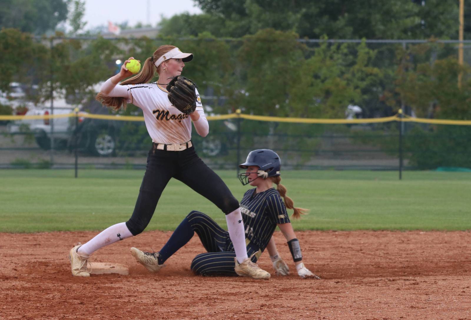U17 Magic split on opening day of provincials