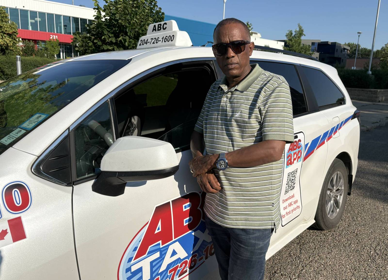 Operator calls for tougher rules amid increase in cab companies