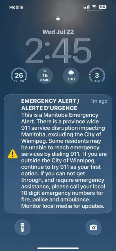 A capture of the alert sent Wednesday afternoon after a provincewide 911 service disruption. (Supplied)