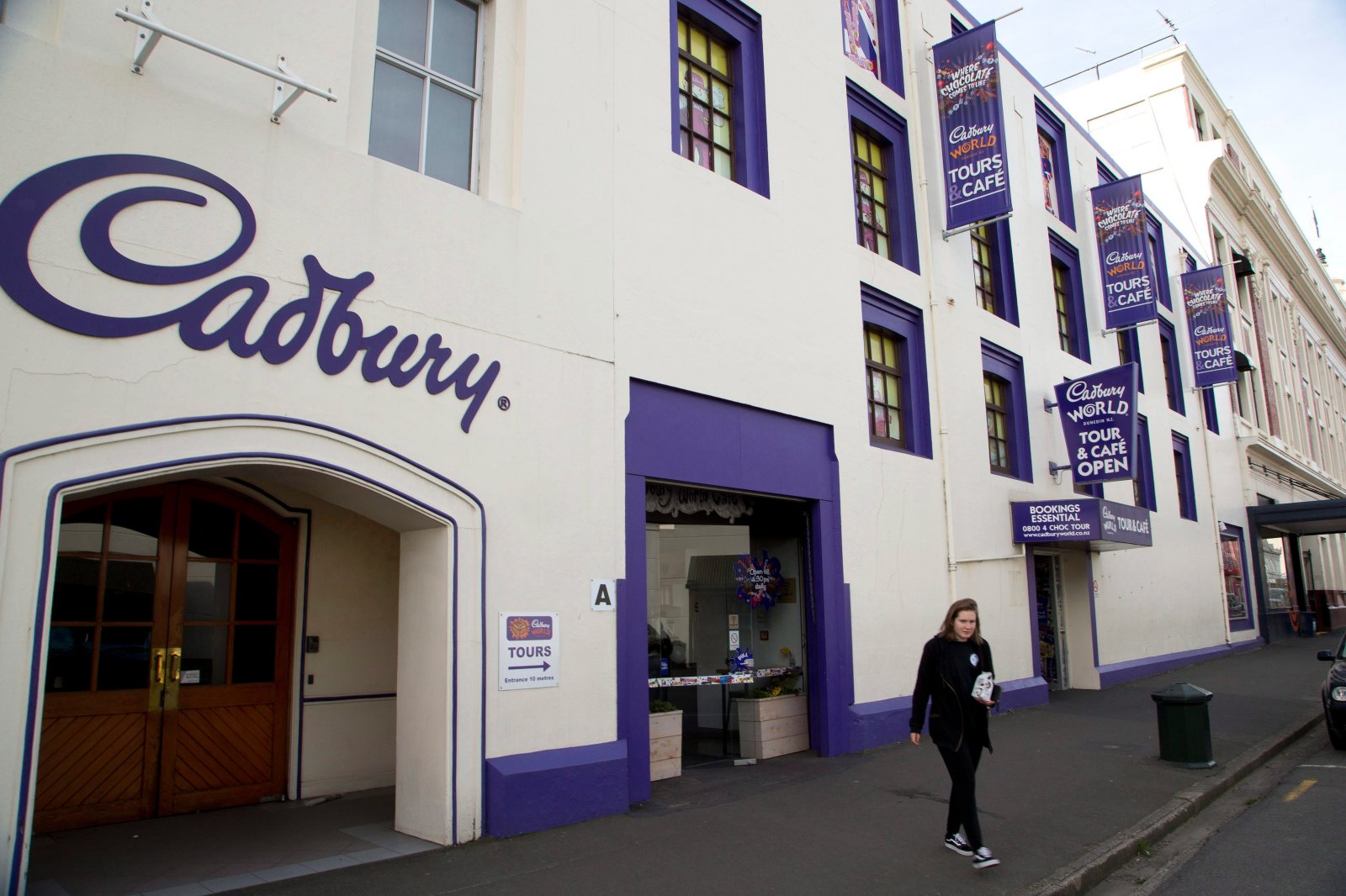 Recall issued for Cadbury brand chocolate bar due to undeclared pistachio