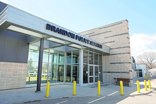 The Brandon Police Service station at 10th Street and Victoria Avenue. (Tim Smith/The Brandon Sun files)