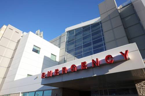 The Emergency Room entrance at the Brandon Regional Health Centre. Having a second physician or nurse practitioner available in the emergency department is a priority, Health Minister Uzoma Asagwara says. (Tim Smith/The Brandon Sun files)