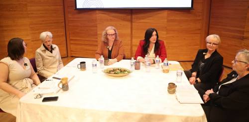 Moderator Megan Foster (from left), Two Borders Reeve Sandra Clark, Wallace-Woodworth Coun. Val Caldwell, Portage la Prairie Mayor Sharilyn Knox, former Brandon city councillor Jan Chaboyer and Boissevain-Morton Head of Council Judy Swanson speak before a panel discussion for Her Seat at the Table in Brandon earlier this year. (Alex Lambert/The Brandon Sun files)