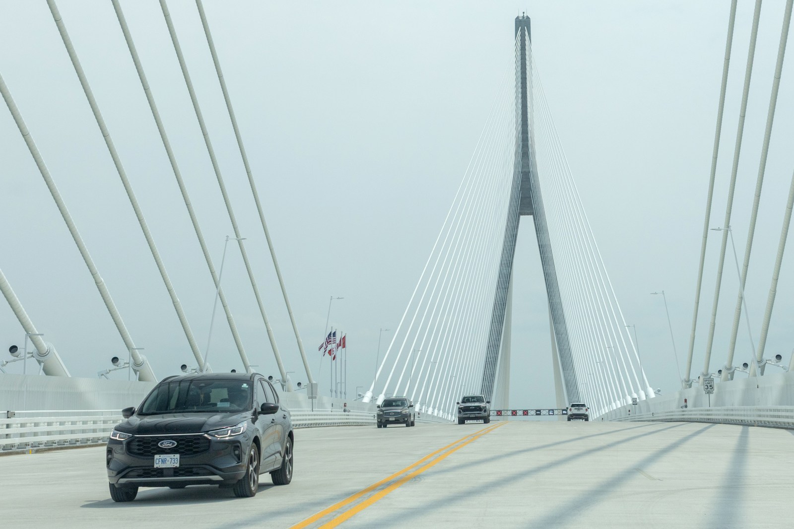 Gordie Howe bridge saw more than 41K crossings into Canada in first 5 days: StatCan