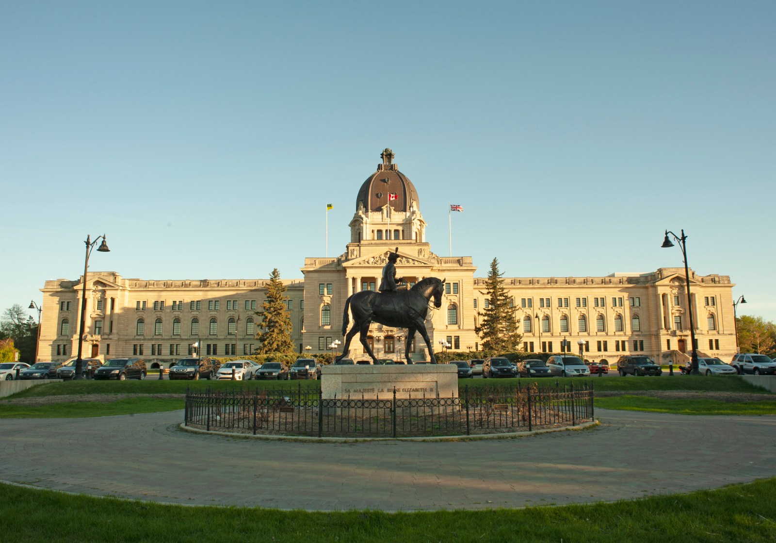 Saskatchewan Marshals Service seeks snipers, special gear for new unit