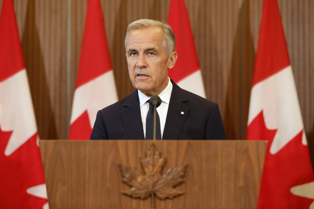 PM Carney unveils $11 billion in funding to make 6 icebreakers in Quebec
