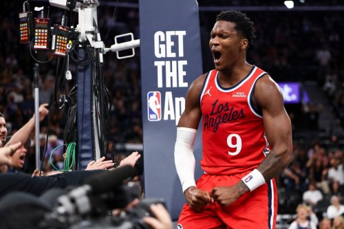Los Angeles Clippers guard Bennedict Mathurin reacts after scoring against the Sacramento Kings, Saturday, March 14, 2026, in Inglewood, Calif. The Canadian is headed to the New Orleans Pelicans, according to multiple reports. (AP Photo/Jessie Alcheh)